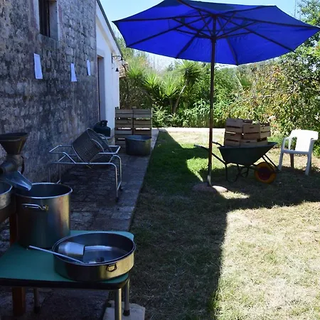 Masseria Dei Monelli Couette-café