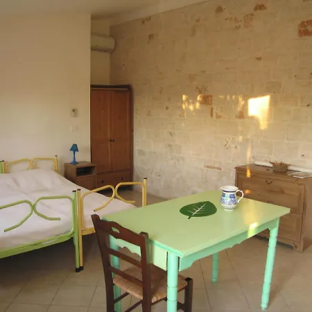 Masseria Dei Monelli 孔韦尔萨诺