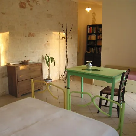 Couette-café Masseria Dei Monelli *