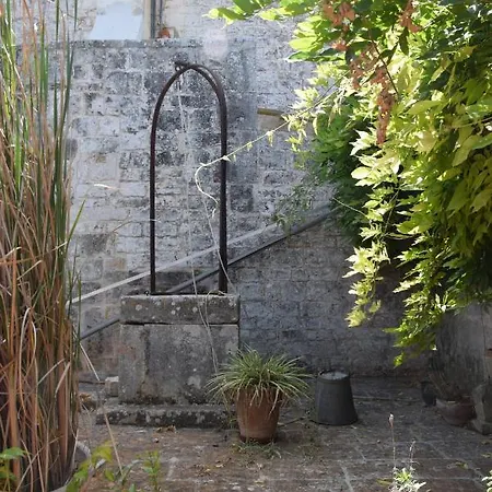 Masseria Dei Monelli * 孔韦尔萨诺