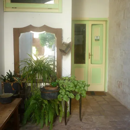 Masseria Dei Monelli 住宿加早餐酒店 孔韦尔萨诺